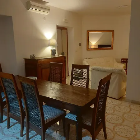 Casa Vacanze La Terrazza Vietri Buitenkant foto